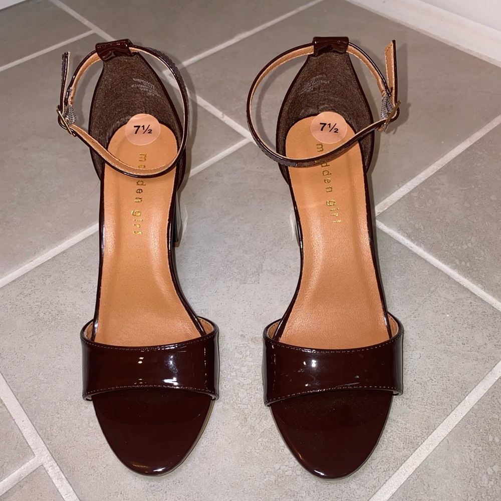 Madden Girl Women's Sstar Heeled Sandal